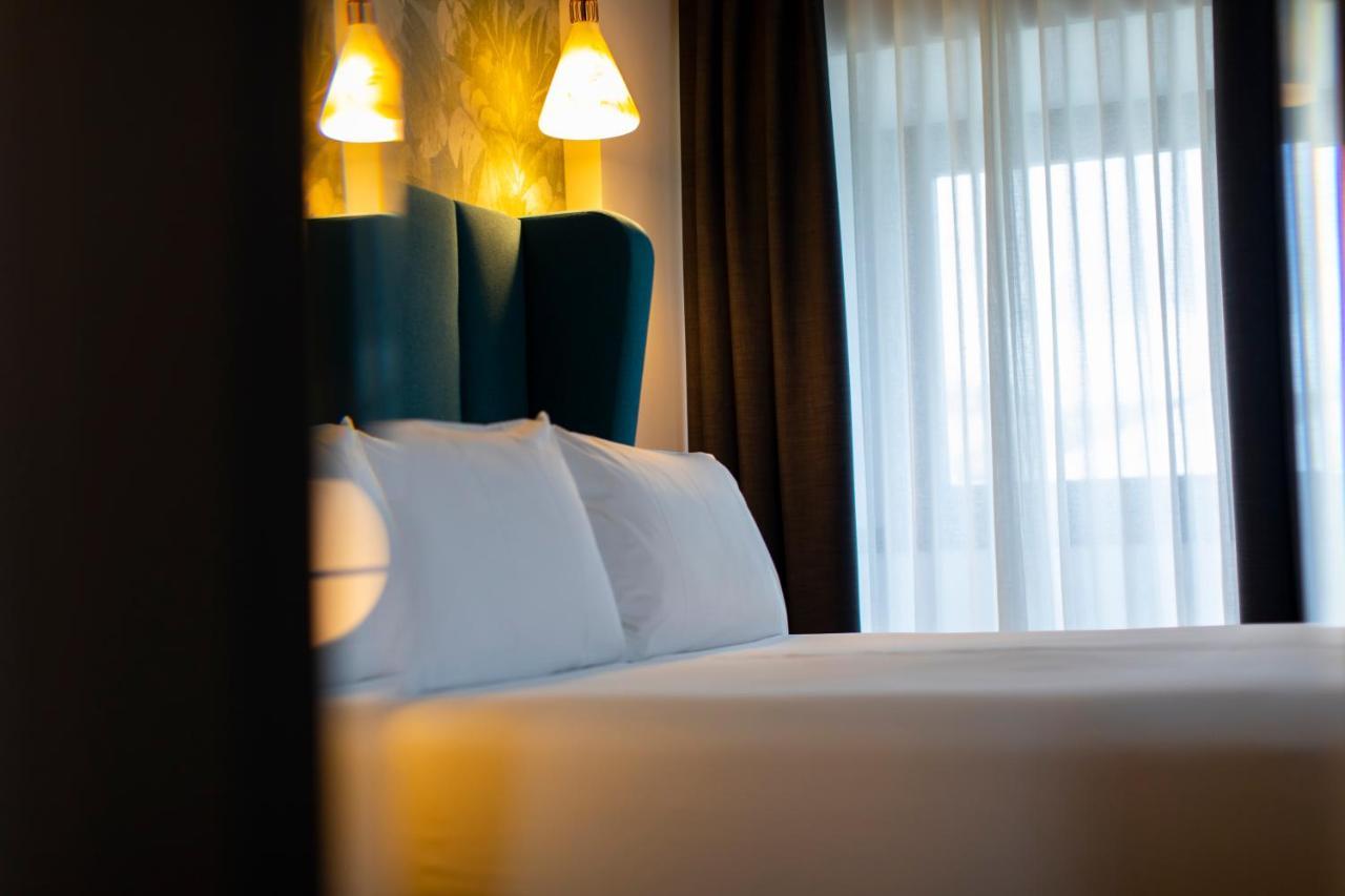 Hotel Javier Montero Ribadeo Kültér fotó