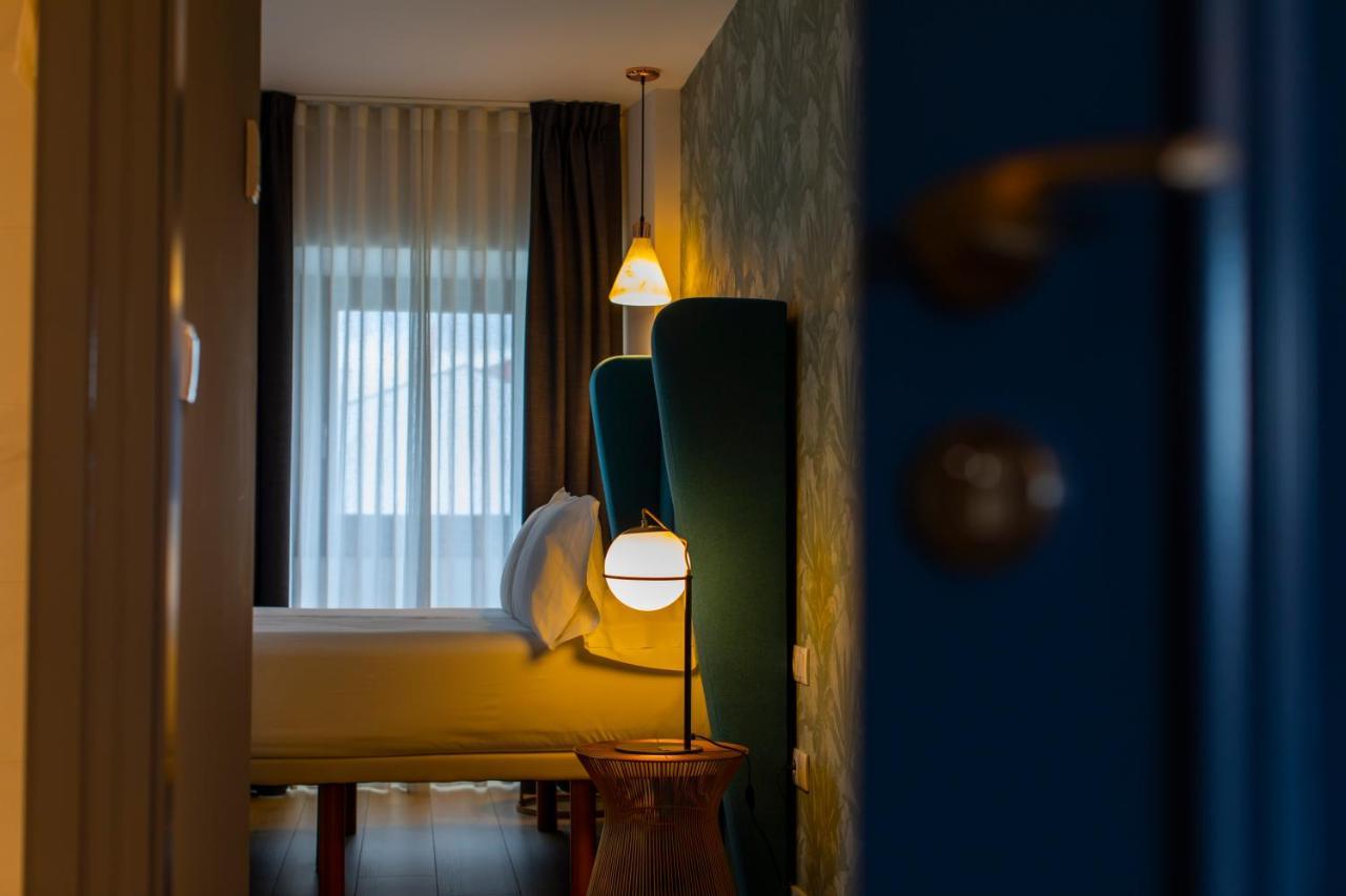 Hotel Javier Montero Ribadeo Kültér fotó