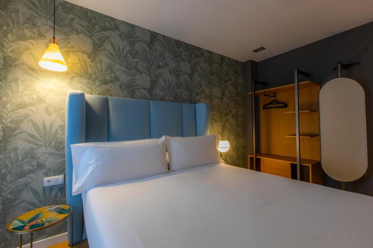 Hotel Javier Montero Ribadeo Kültér fotó