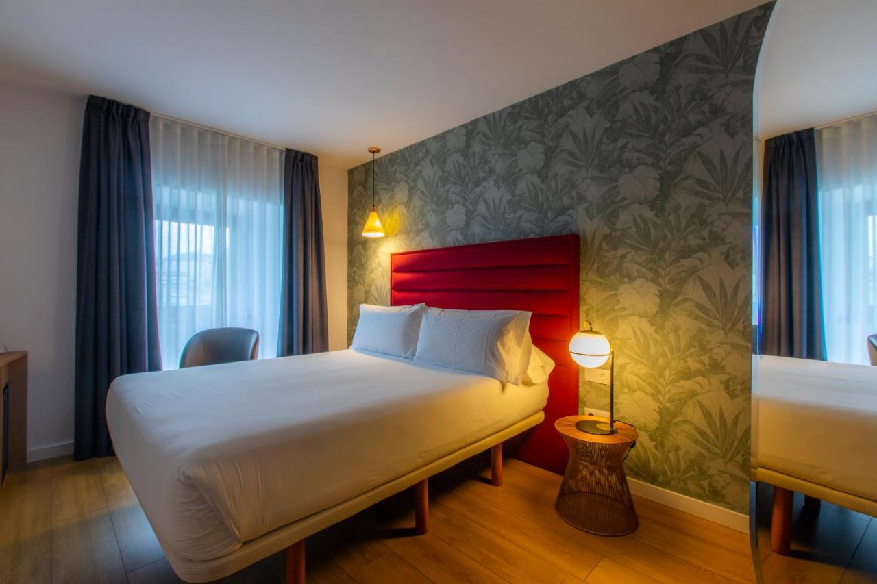 Hotel Javier Montero Ribadeo Kültér fotó